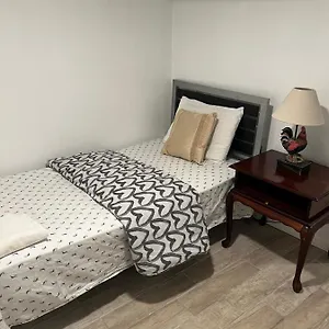  Guest house A Restful In Queens